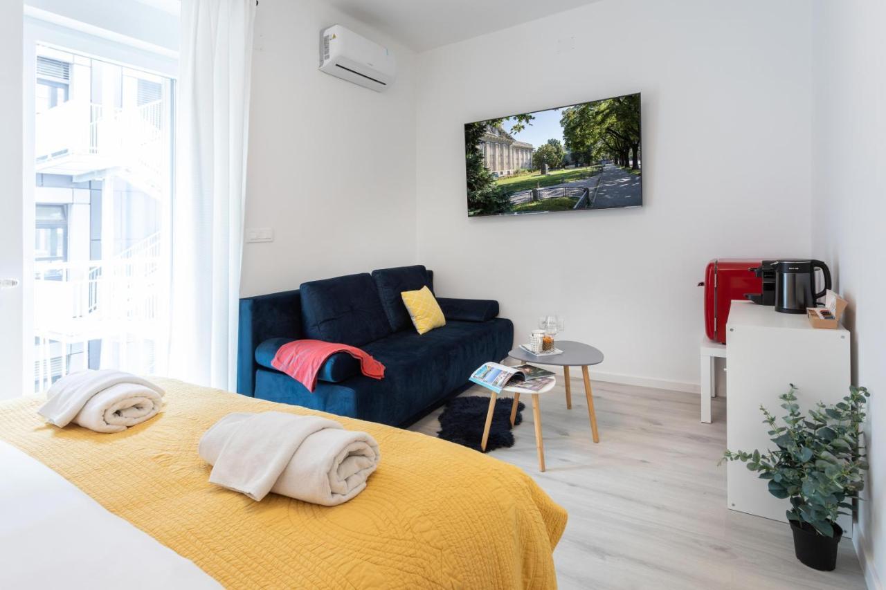 Design City Center Apartments Near Park Zrinjevac ザグレブ エクステリア 写真