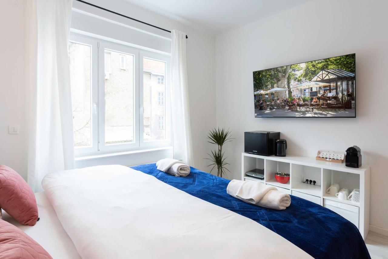 Design City Center Apartments Near Park Zrinjevac ザグレブ エクステリア 写真